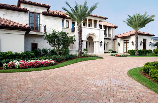 Best Driveway Paving Contractor  in Coralville, IA
